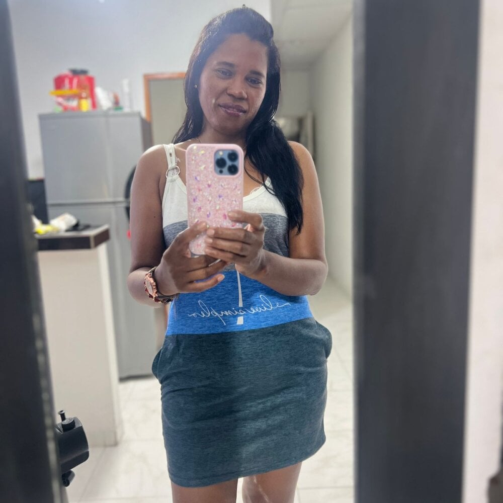 دردشة Yandris_1212 الجنسية دون اتصال