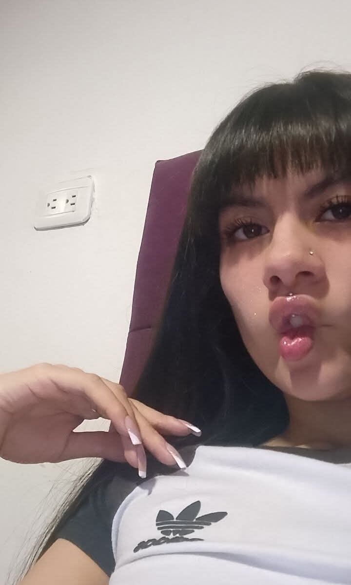 sexcityguide.com charlotteclover livesex profile in where-we-would-be-happy cams