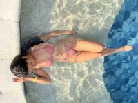 KimberlyBrown25's webcam live show