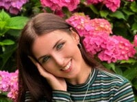 CarolineCarters's webcam live show