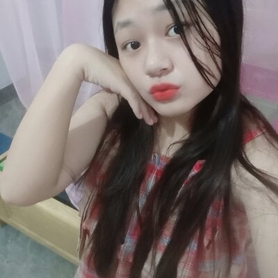 mai-xinh on StripChat