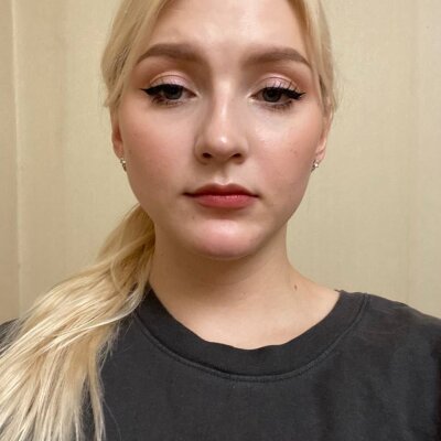 deep_sophie 🧕 live chat