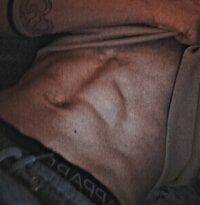 LoopyNatural's webcam live show