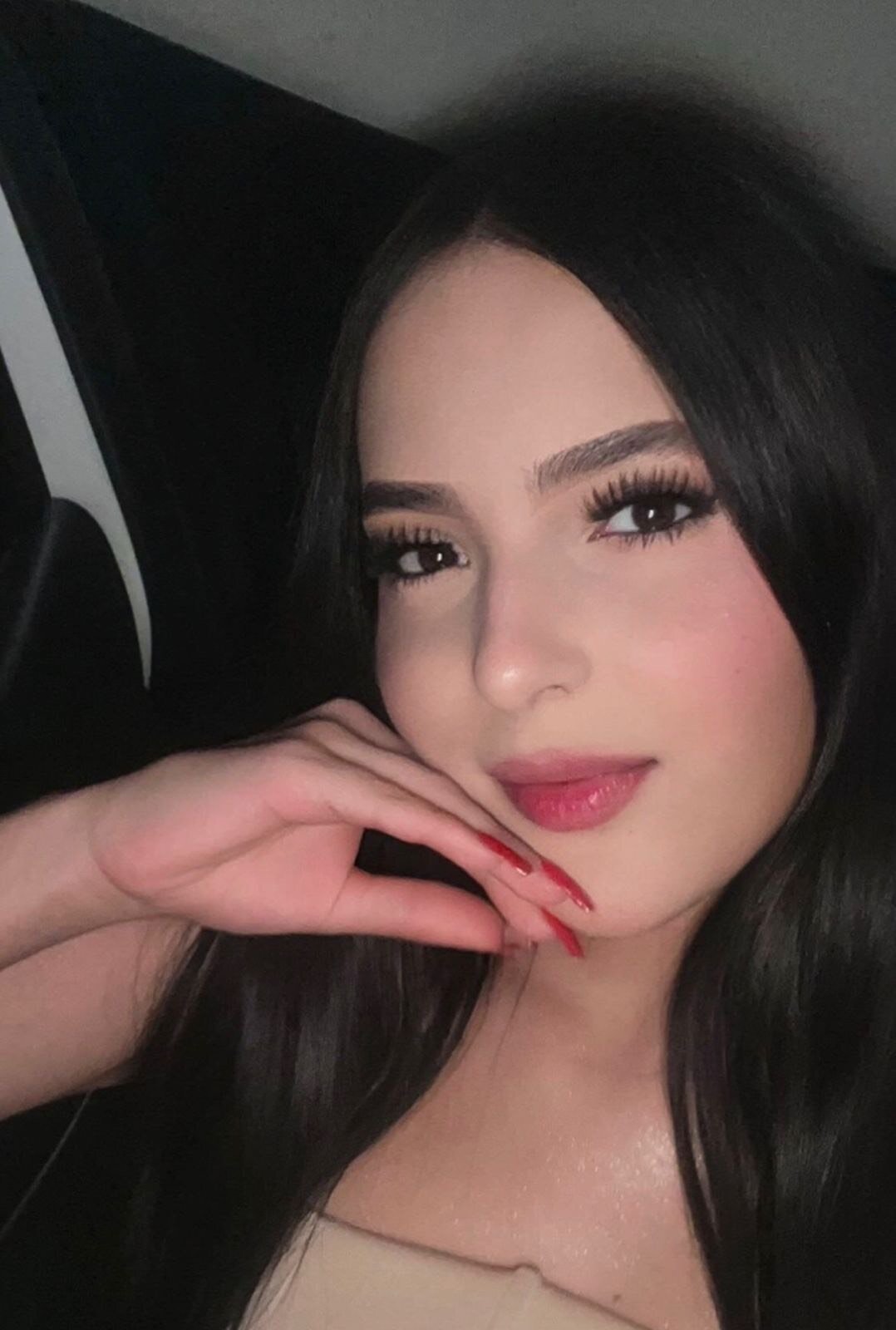 sofi_kissme