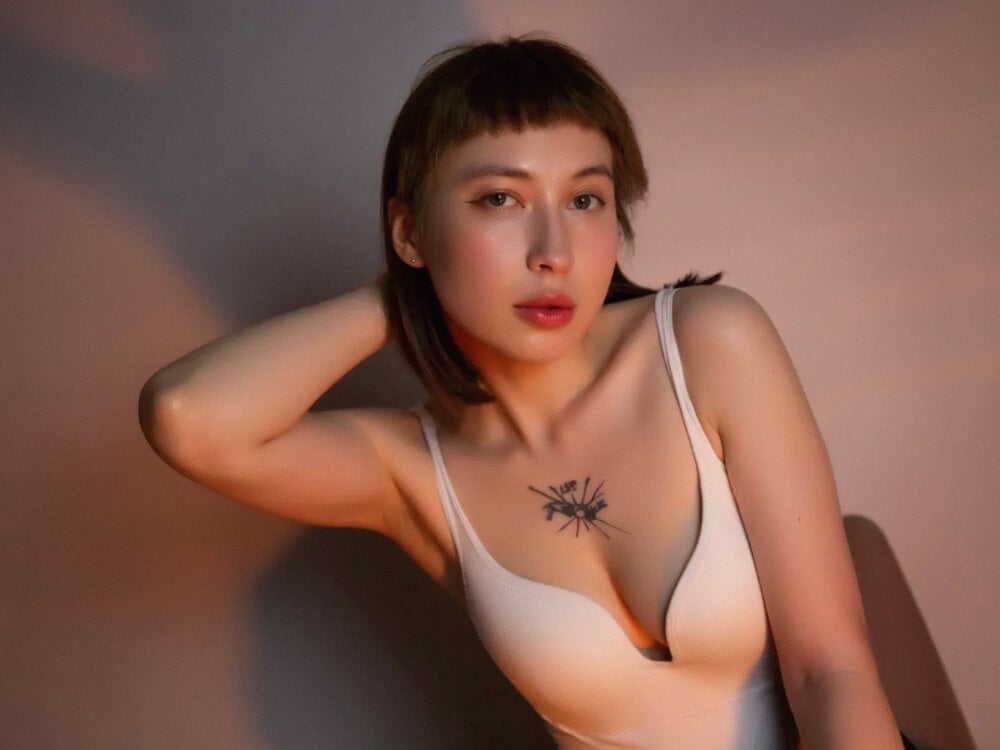 MargaretAffler live cam model at StripChat