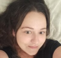 Laura500's Offline Chat Room