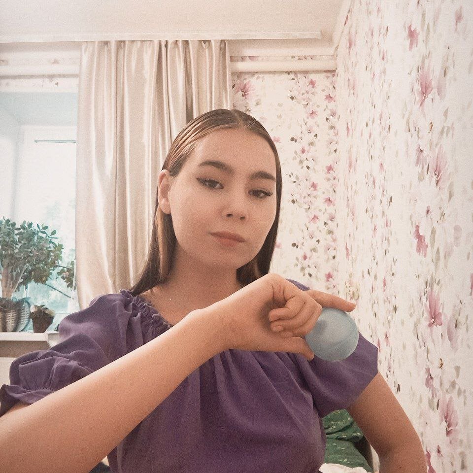 pornsexycams.com emilyblume livesex profile in im-online-from-300-am-to-1200-pm-eastern-european-time cams