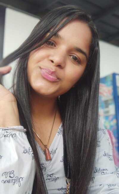 Cataleya_Fire 🕔 live webcam