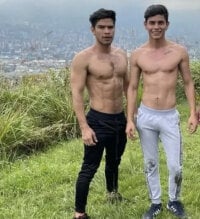 2latinboys2's Live Webcam Show