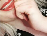 Offline chatovací místnost Kitty_Marie