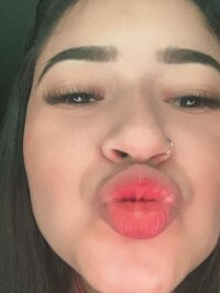 loly_tits' Offline XXX Chat