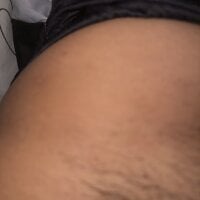 puiouti's webcam live show