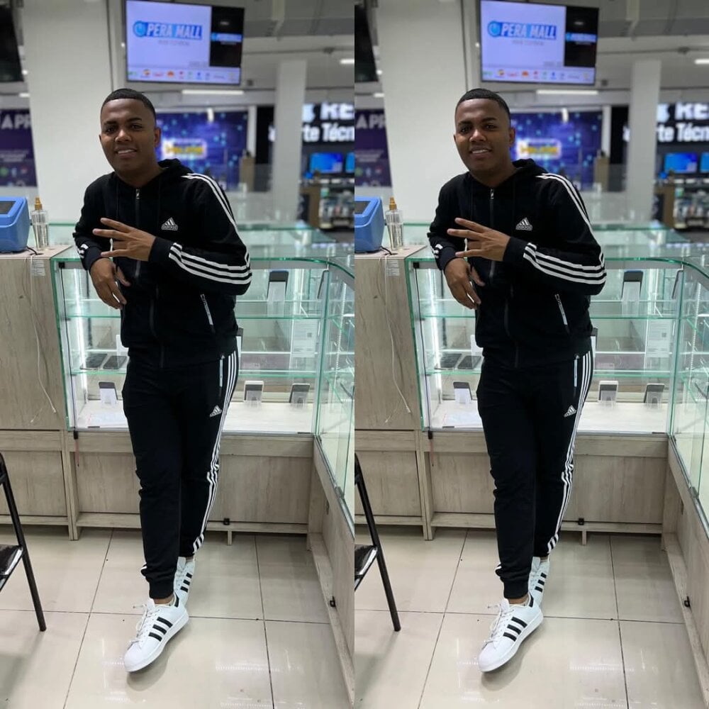 elnegro25-8 from stripchat