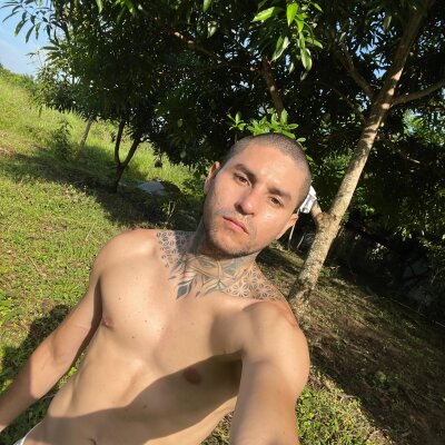 sebastianwhite from stripchat