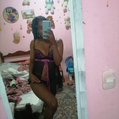 tayra_parker 💶 free naked chat