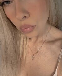 Bilik Sembang Luar Talian Tigra_blondy