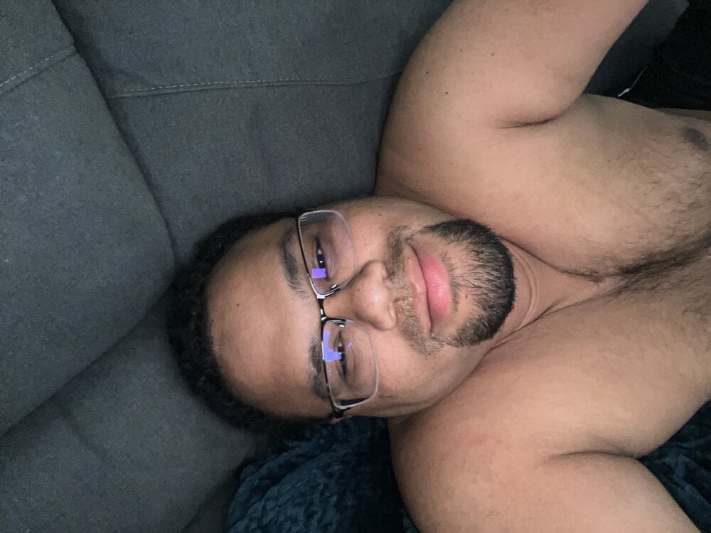 humble_max10's Offline Chat Room