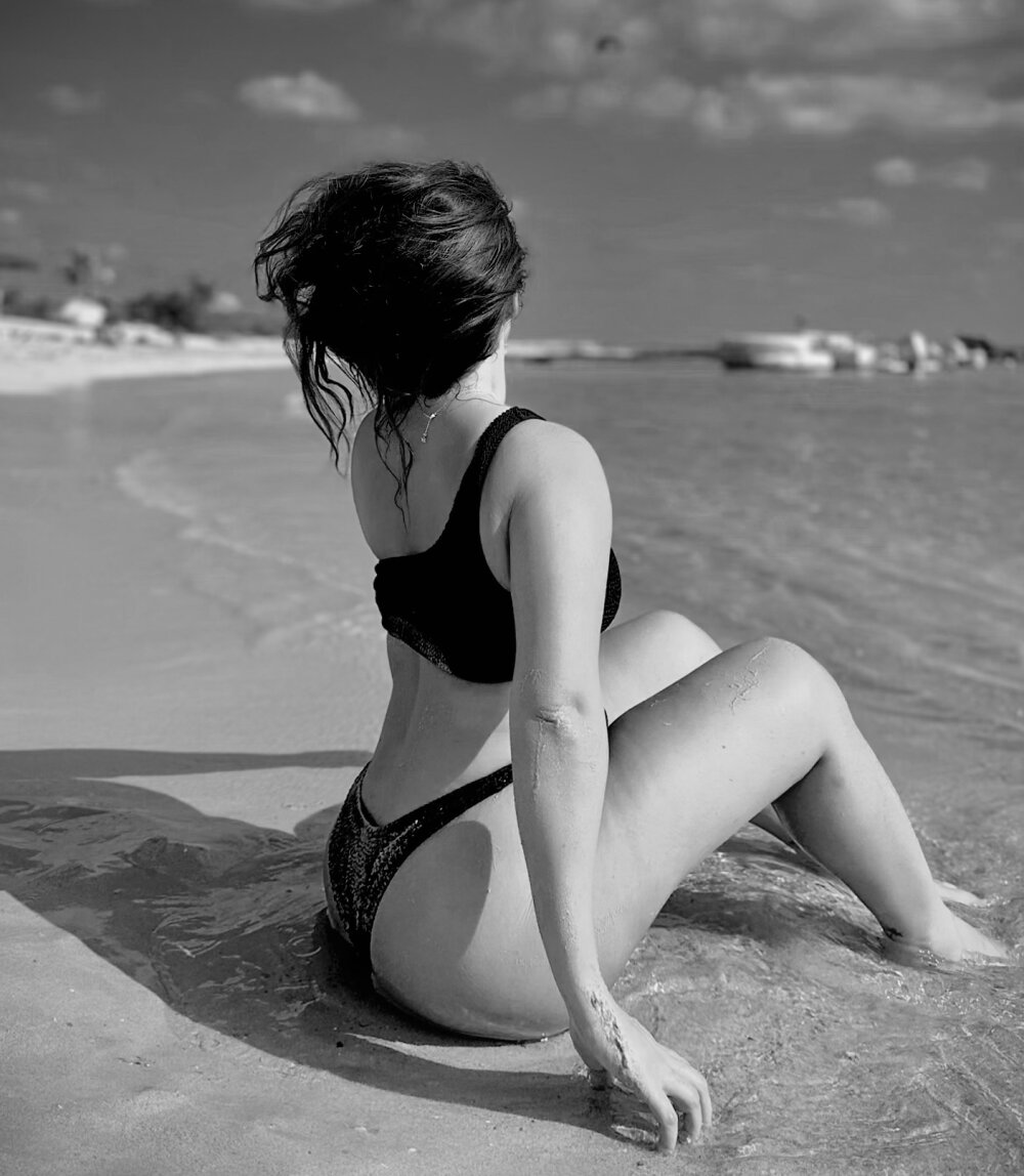 Live sex webcam photo for MissLexxxi #289991755