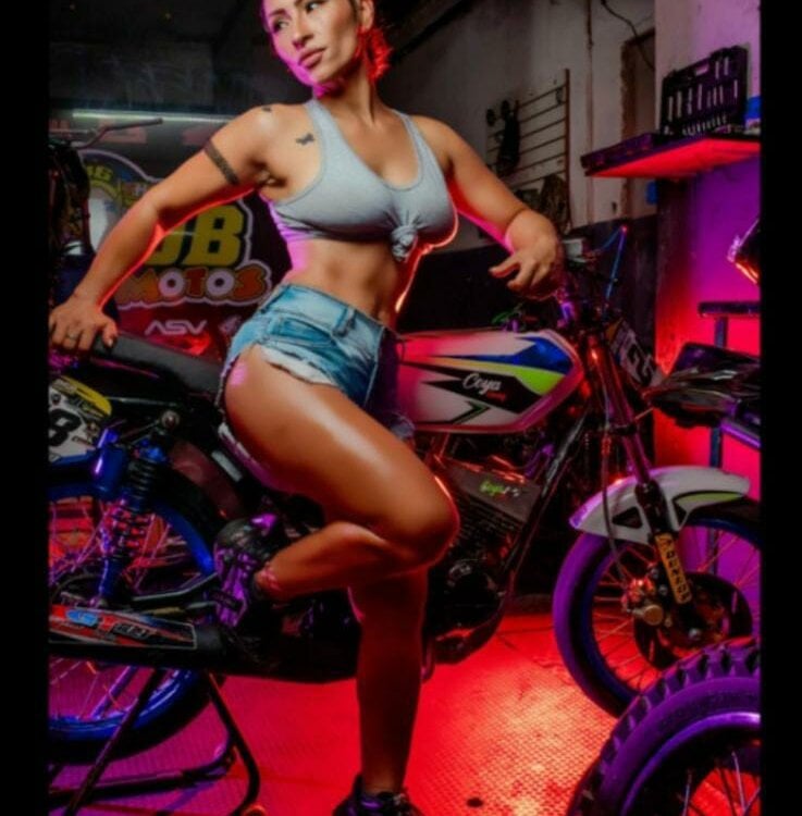 Candy_pervertt profile