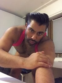 Persianbttm's Offline Chat Room