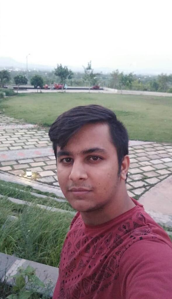 Rahul982136