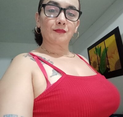 Sofivergaraaxx - Stripchat Lovense Best Blowjob Girl 