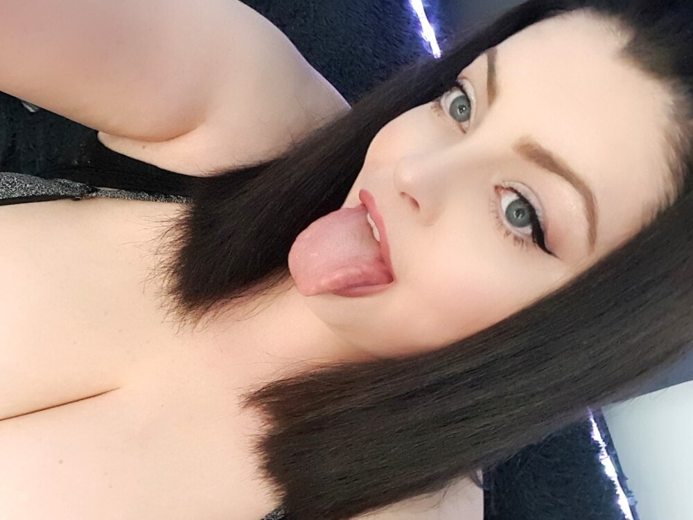 Live sex webcam photo for clara4love #289983910