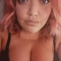 xxxblueeyesthickthighs' Offline XXX Chat