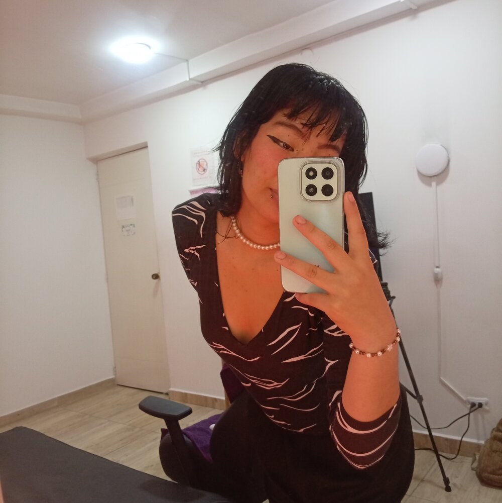 pornos.live fresaania livesex profile in romaniagmt2 cams