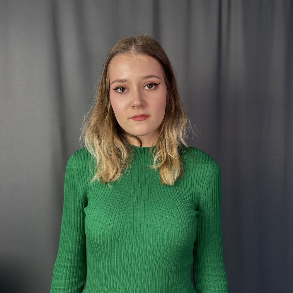 pornos.live susyglines livesex profile in granny cams