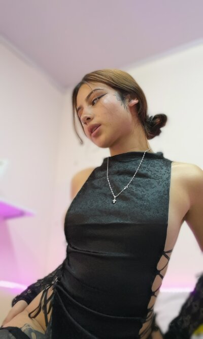 Eimmy_tyler - petite asian