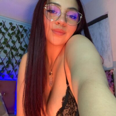 christine_tay 🤖 online nude cam