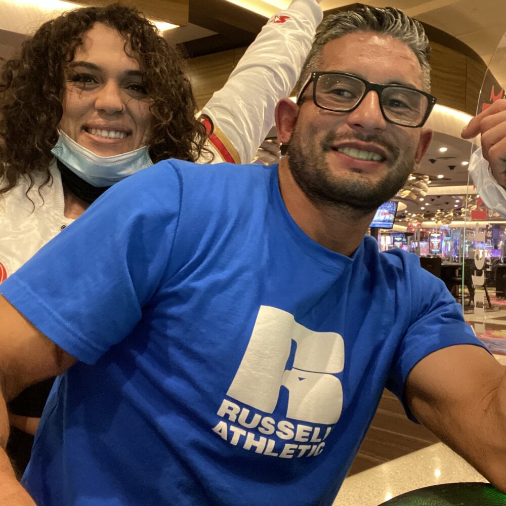 Live sex webcam photo for chuckandLiz #285485910