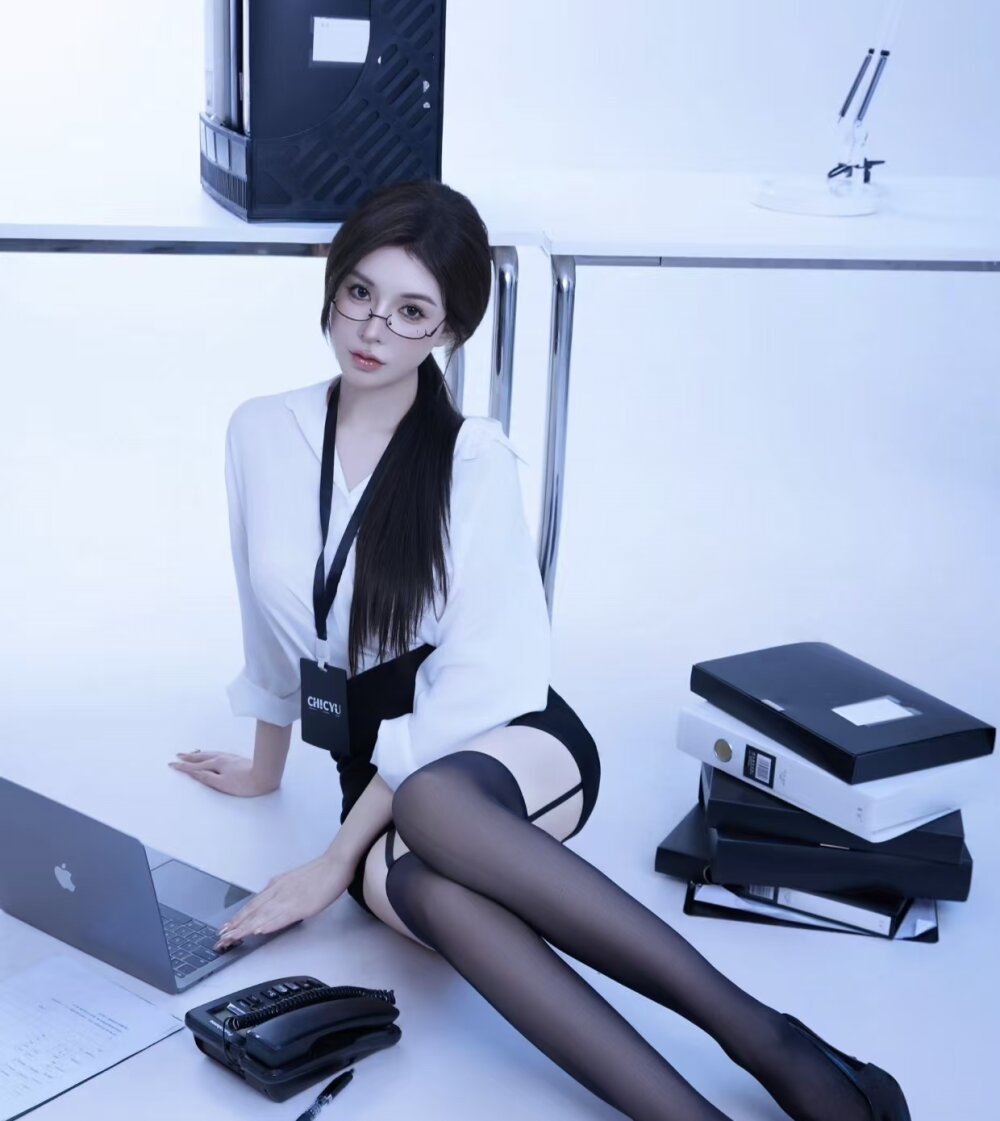 6livesex.com queenbb88 livesex profile in happy-place-on-earth cams