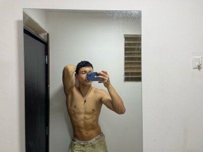 Jeffypttgolozo - Stripchat Cam2cam Deepthroat Dildo Boy 