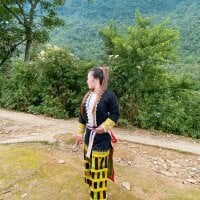 Thuyta's webcam live show