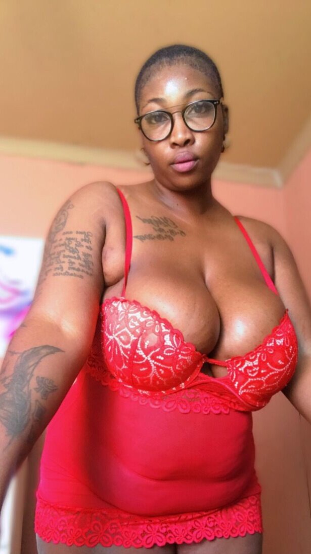 posh_bigtits