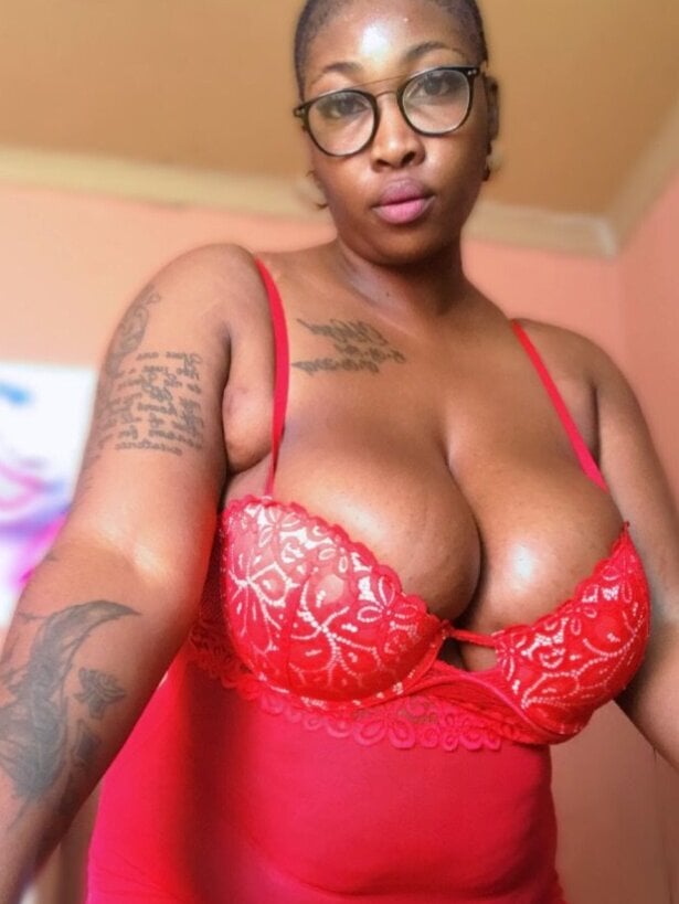 posh_bigtits