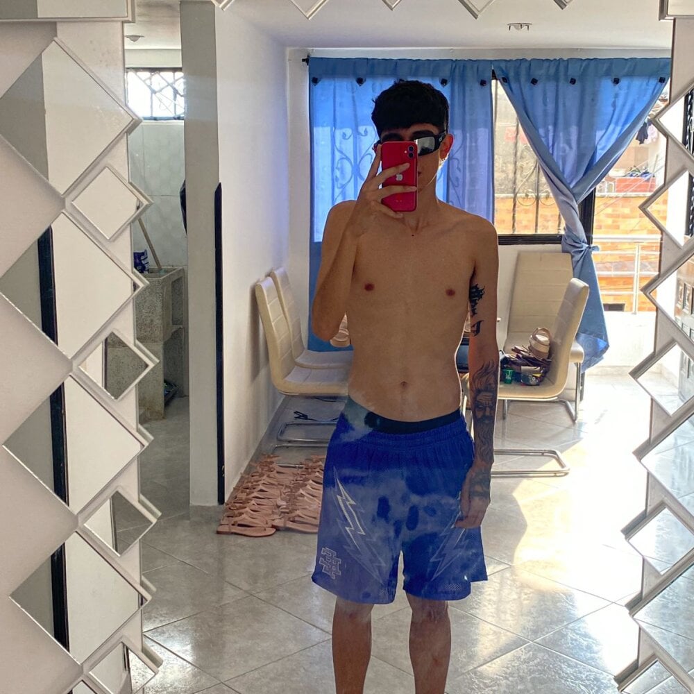 james_bigcock18 profile