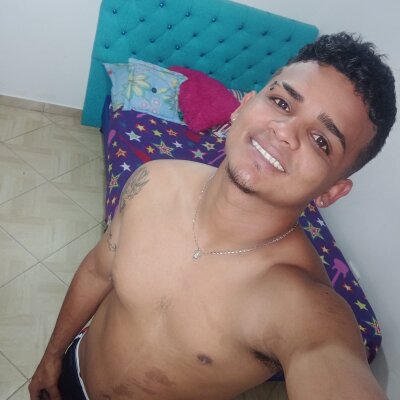 Boycuriousxxx private show