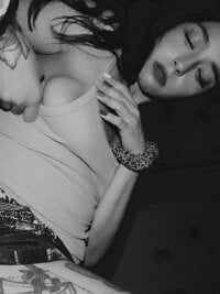 bonithaivone's webcam live show