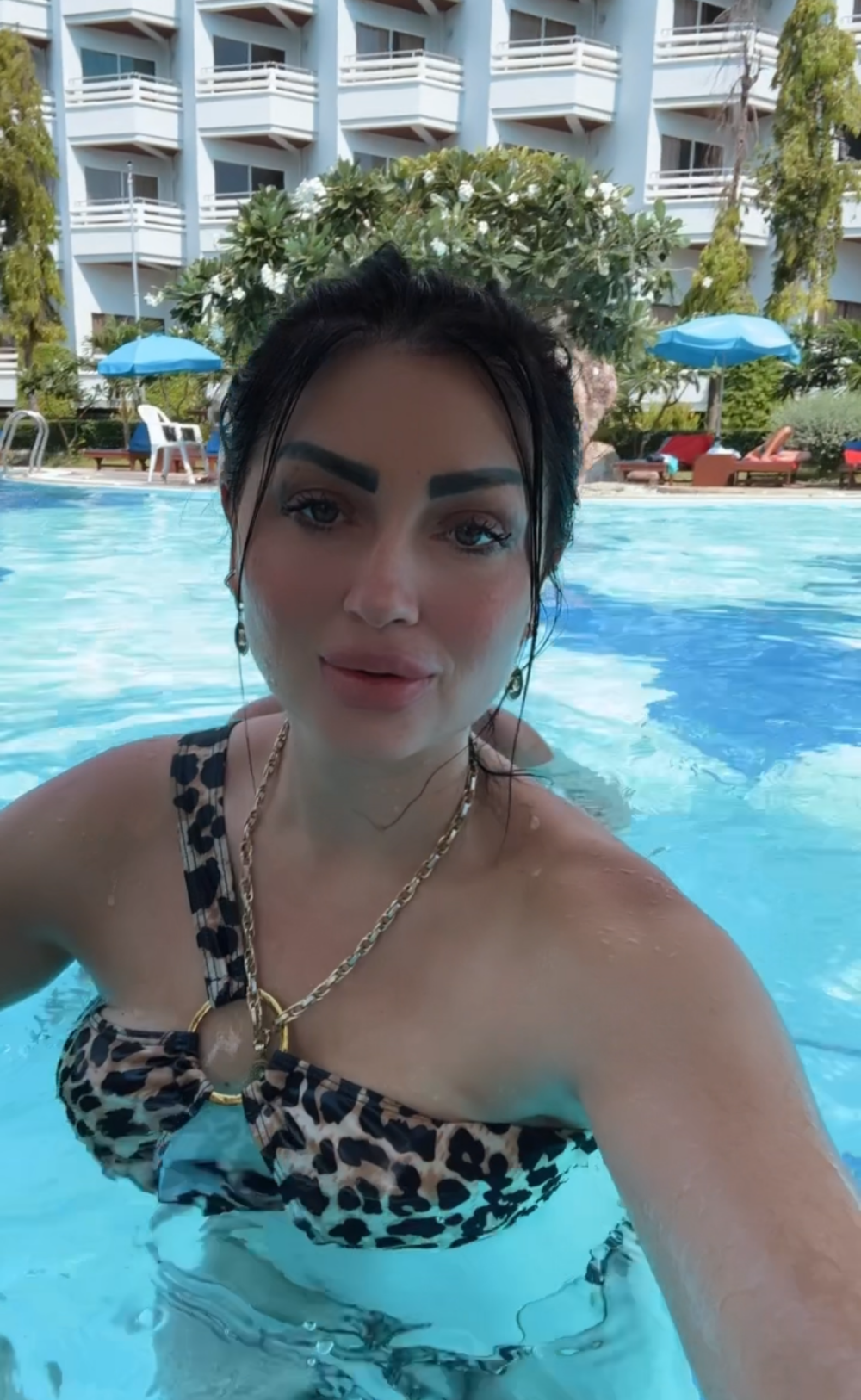 sexlivecamsites.com elysmera livesex profile in rus cams