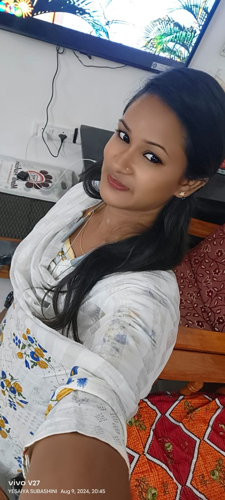 aadhini01