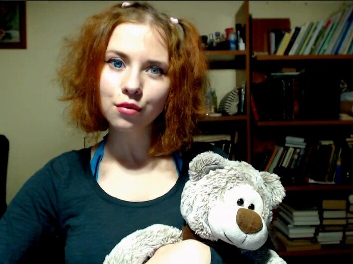 Live sex webcam photo for Sky_Valkyrie #289960258