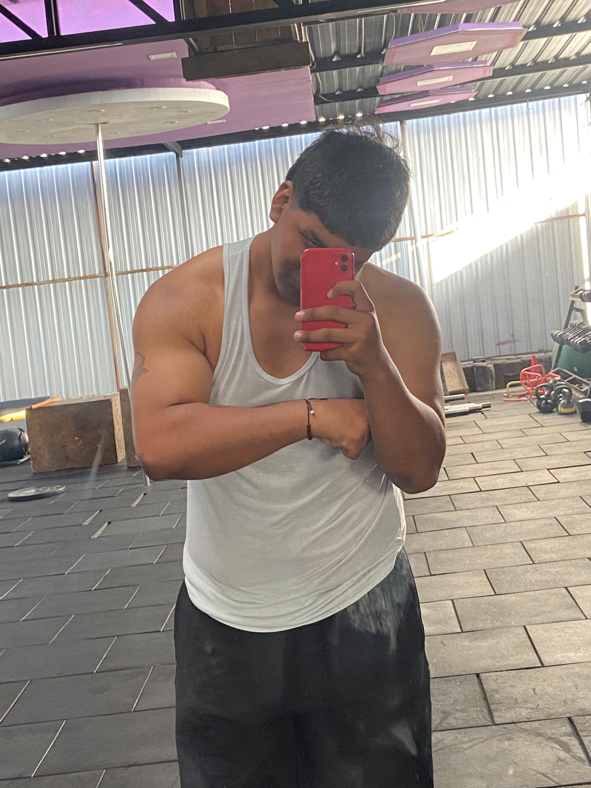 AlejooCaliente22