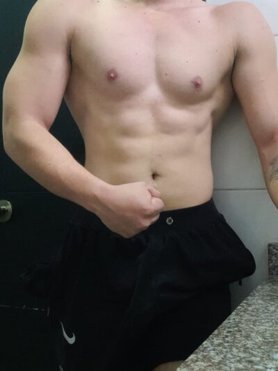 dennisdereck from stripchat