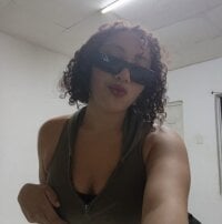 verozcak's webcam live show