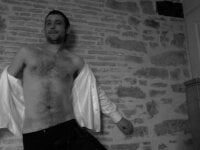 Lavinket23's webcam live show