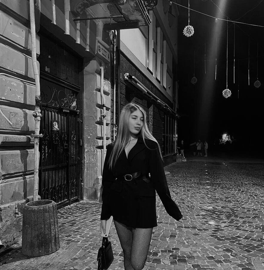 HollyDolly_y profile