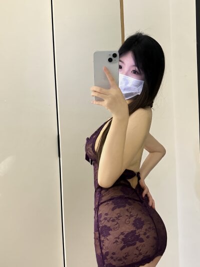 _xiaoxinxin_ - nylon